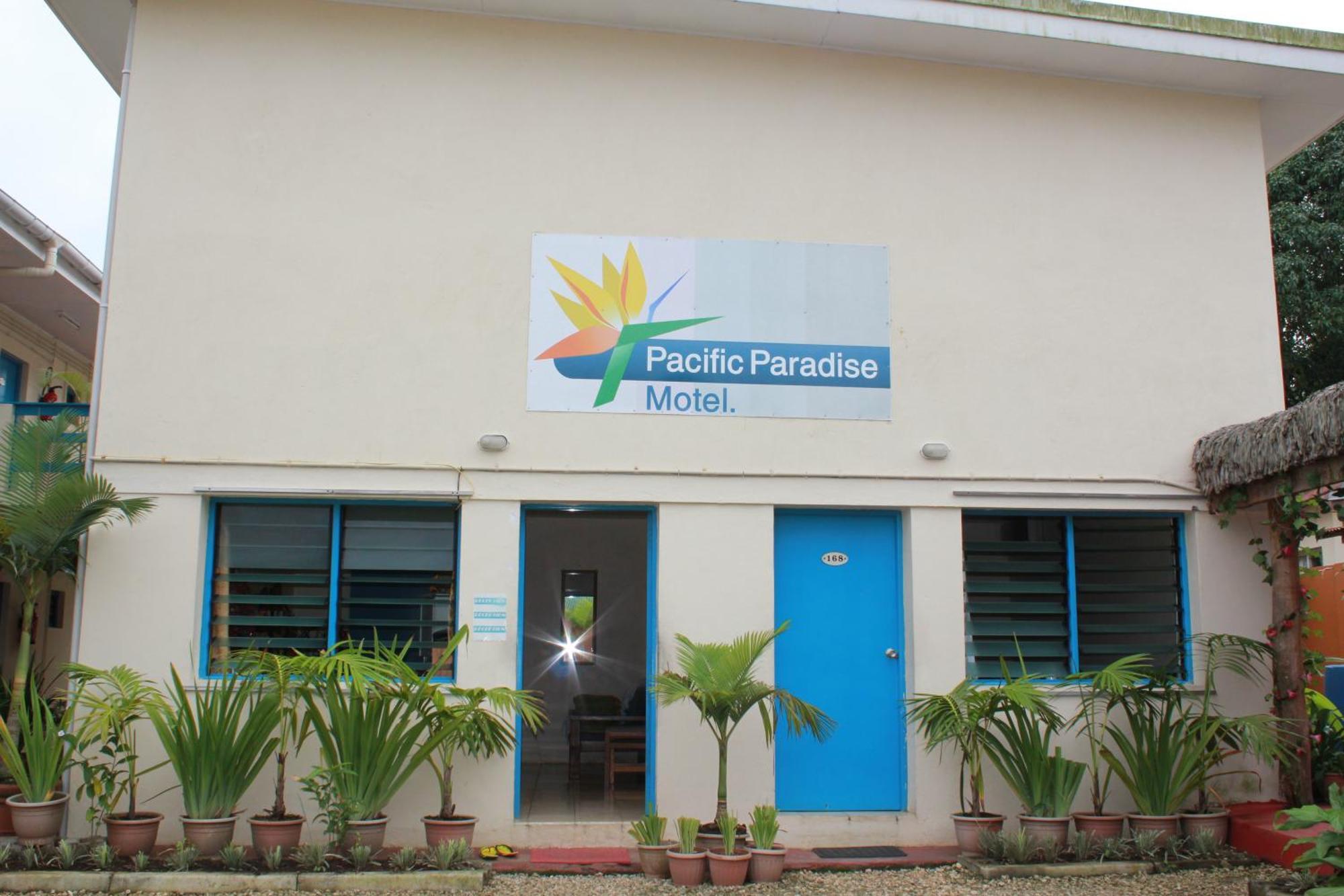 Pacific Paradise Motel Порт Вила Екстериор снимка