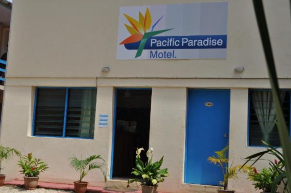 Pacific Paradise Motel Порт Вила Екстериор снимка